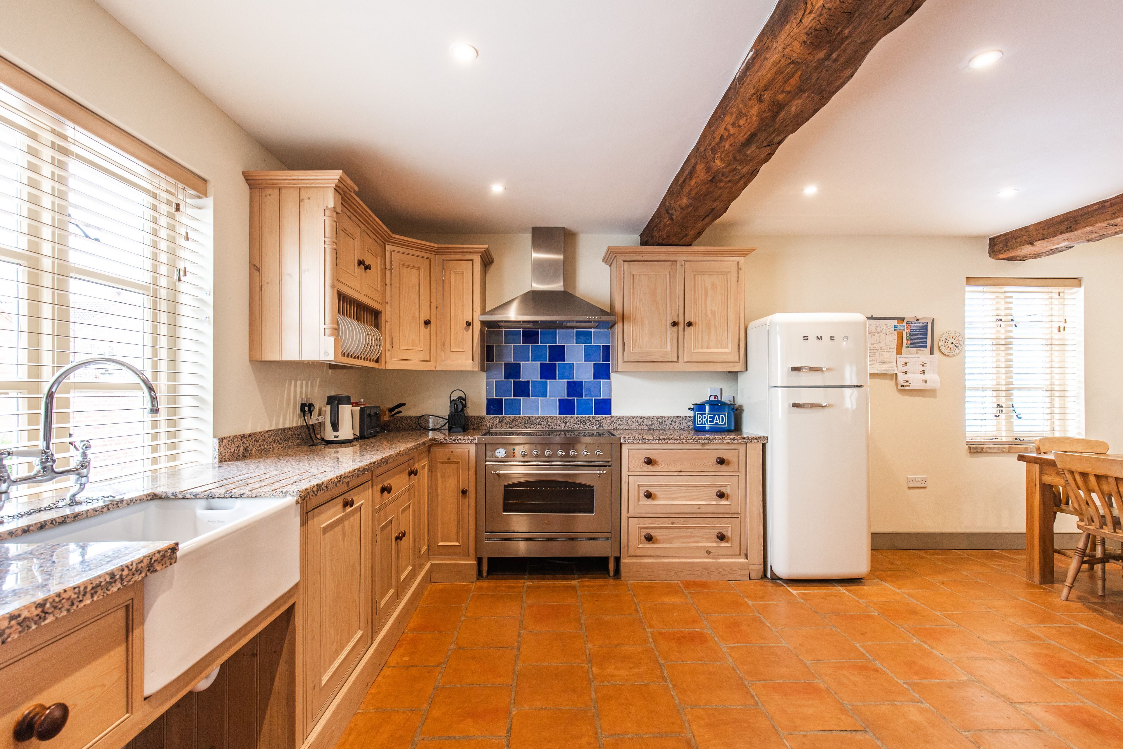 Refrigerador, microondas y lavavajillas 