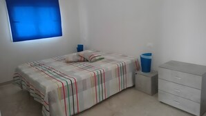 1 dormitorio, wifi, ropa de cama