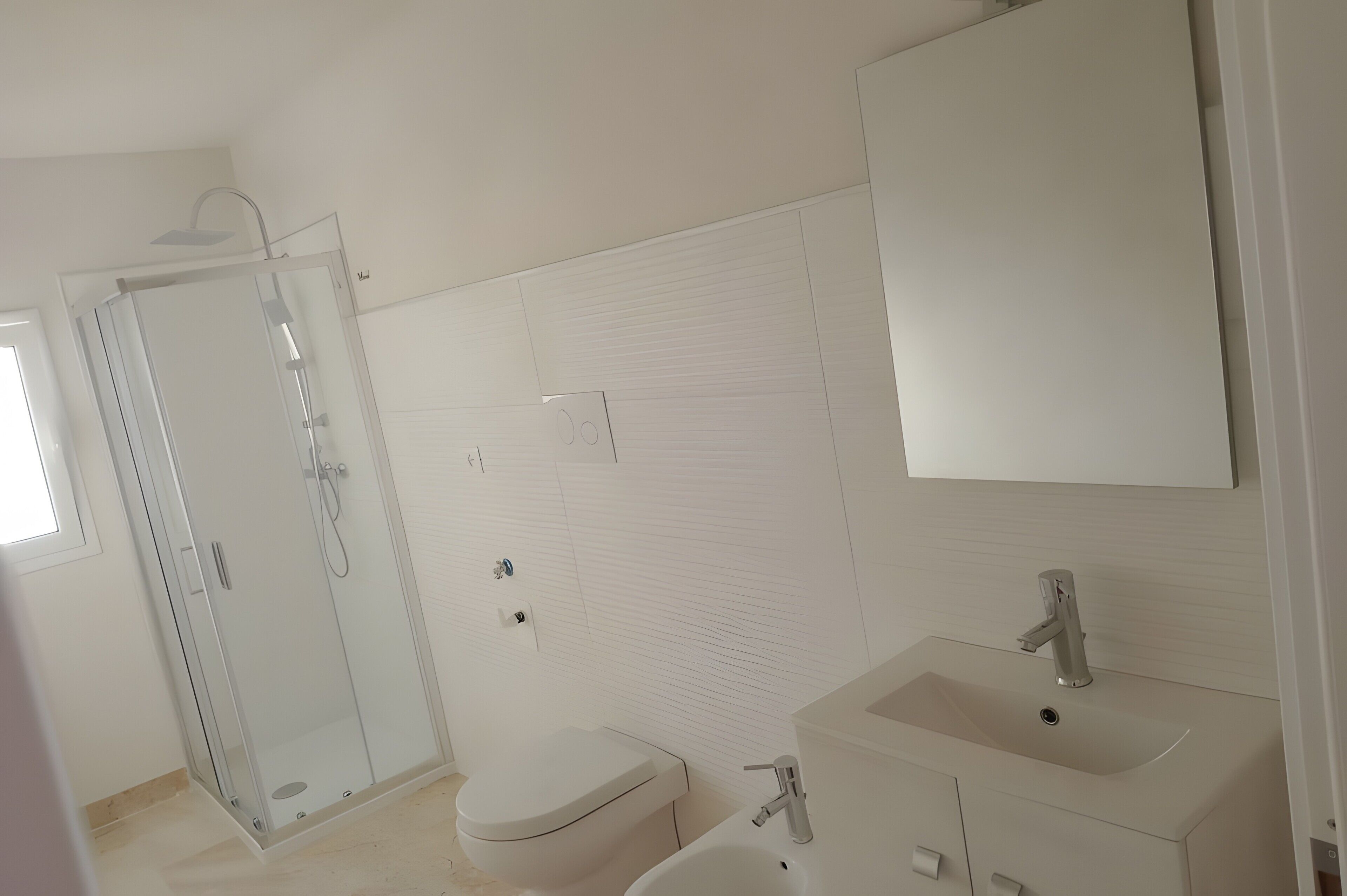 Ducha, secador de pelo, toallas