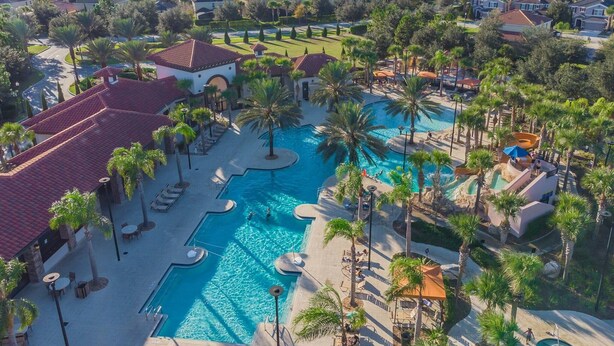 Outdoor pool, a heated pool - 5BR Solterra Villa, Pool & Jacuzzi (Davenport)