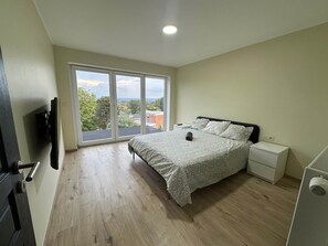 WiFi, bed sheets - Peace and quiet near Liège (Herstal)