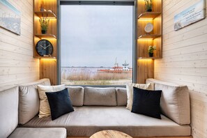 Interior - Tiny Home 'House Ingo John 'Speedy'' with Sea View, Wi-Fi and Air Conditioning (Sandstedt)