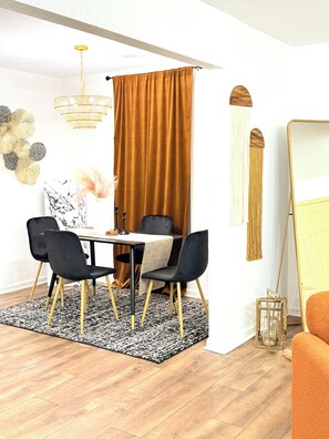 تناول الطعام