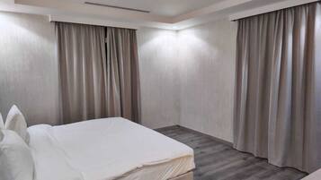 Classic Double Room | Egyptian cotton sheets, premium bedding, down comforters, in-room safe