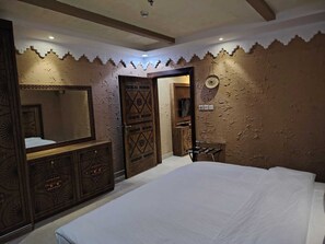 Signature Twin Room | Egyptian cotton sheets, premium bedding, down comforters, in-room safe - HAYAT ROSE AL Madinah AL Munawwarah (Madinah)
