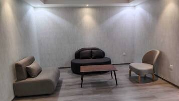 Family Apartment | Egyptian cotton sheets, premium bedding, down duvets, in-room safe