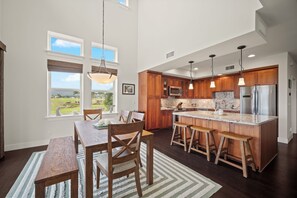 Dining - New Listing 3 Bedroom on the Golf Course in sunny Poipu (Koloa)