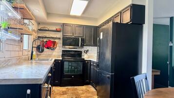 Microwave, oven, stovetop, dishwasher