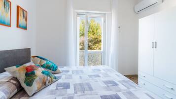 Bügeleisen/Bügelbrett, WLAN, Bettwäsche