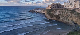 Casa Vacanze 'Sicilia Biadda' con Wi-Fi e Aria Condizionata