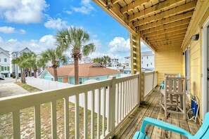 Property grounds - 🌴Studio with Gulf View, Steps from the Beach | Surfwinds #3🌴 (Panama City)