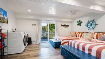 3 chambres, fer et planche à repasser, Wi-Fi gratuit, draps fournis