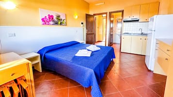 Studio, pemandangan laut | Brankas, meja kerja, dan Wi-Fi gratis