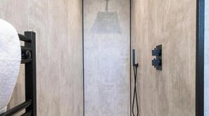 Hair dryer, towels