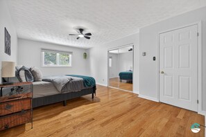 3 dormitorios, caja fuerte, wifi y ropa de cama