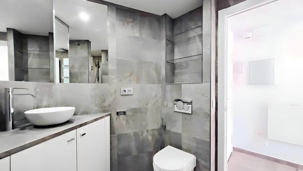 Deluxe Apartment, Mountain View | Bathroom - Apartamento en edificio Monteoiz (Sierra Nevada)