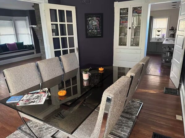 تناول الطعام