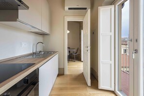 Comfort Apart Daire, Balkon | Özel mutfak | Elektrikli su ısıtıcısı 