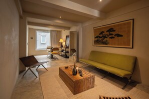 Deluxe Studio Suite | Peralatan tempat tidur premium, katil Select Comfort, bar mini 