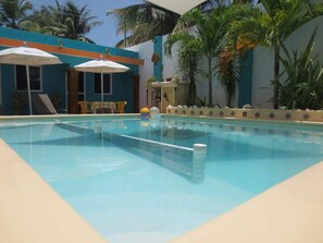 Pool - Friendly Chelem  Poolside Apartment! (Chelem)