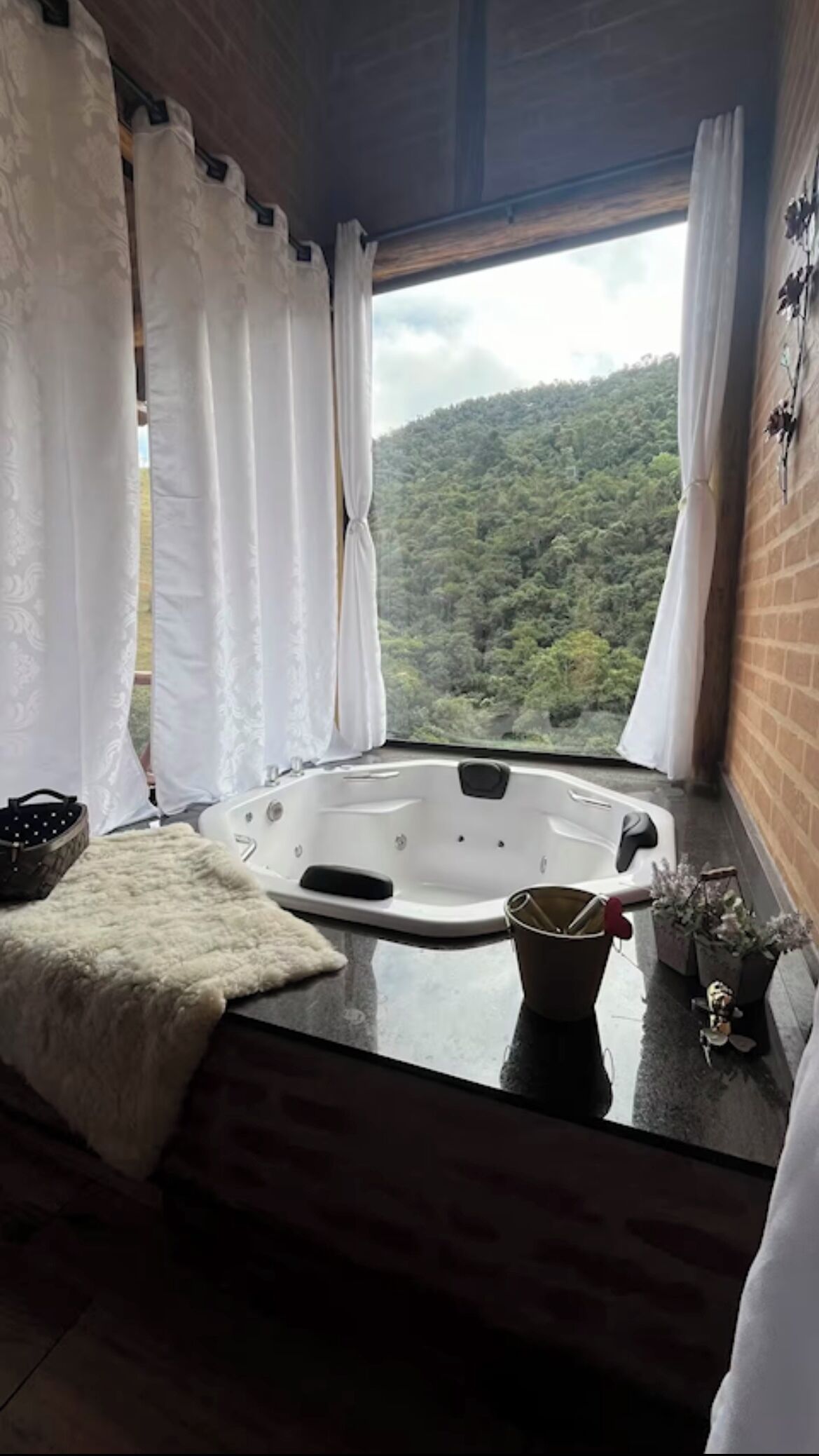 Chalet romántico, cocina, vista a la montaña | Tina de hidromasaje privada