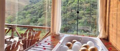 Romantisches Chalet, 1 Queen-Bett, Klimaanlage, Bergblick | Eigener Whirlpool