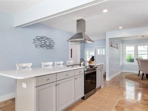 Fridge, microwave, oven, stovetop - Tilghman | Pool | Private Dock | Pet Friendly (Tilghman)