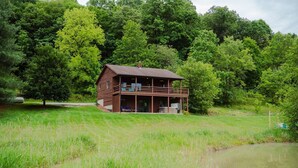Exterior - The Gathering | Hocking Hills, Hot Tub, Pond (Logan)