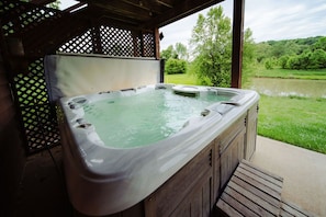 室外 SPA 浴池