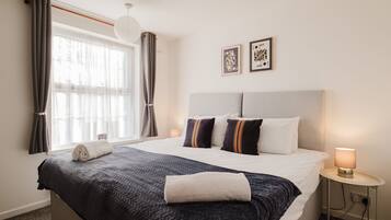 3 bedrooms, iron/ironing board, free WiFi, bed sheets