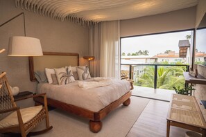 6 bedrooms, iron/ironing board, Internet, bed sheets - Brand New Beach House designed for your comfort in a private & safe condomínio. (Barra Grande)