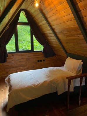 Familjebungalow - utsikt mot dalen | Gratis wi-fi och sängkläder