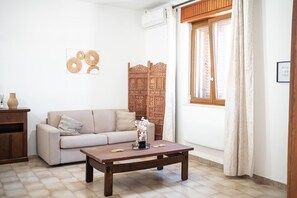 TV - Villetta Jaclin - Salento Reservation (Taviano)