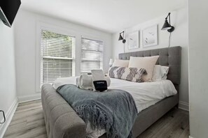 5 bedrooms, desk, free WiFi, bed sheets - Perfect for Groups - 5 bedrooms - Southside (Birmingham)