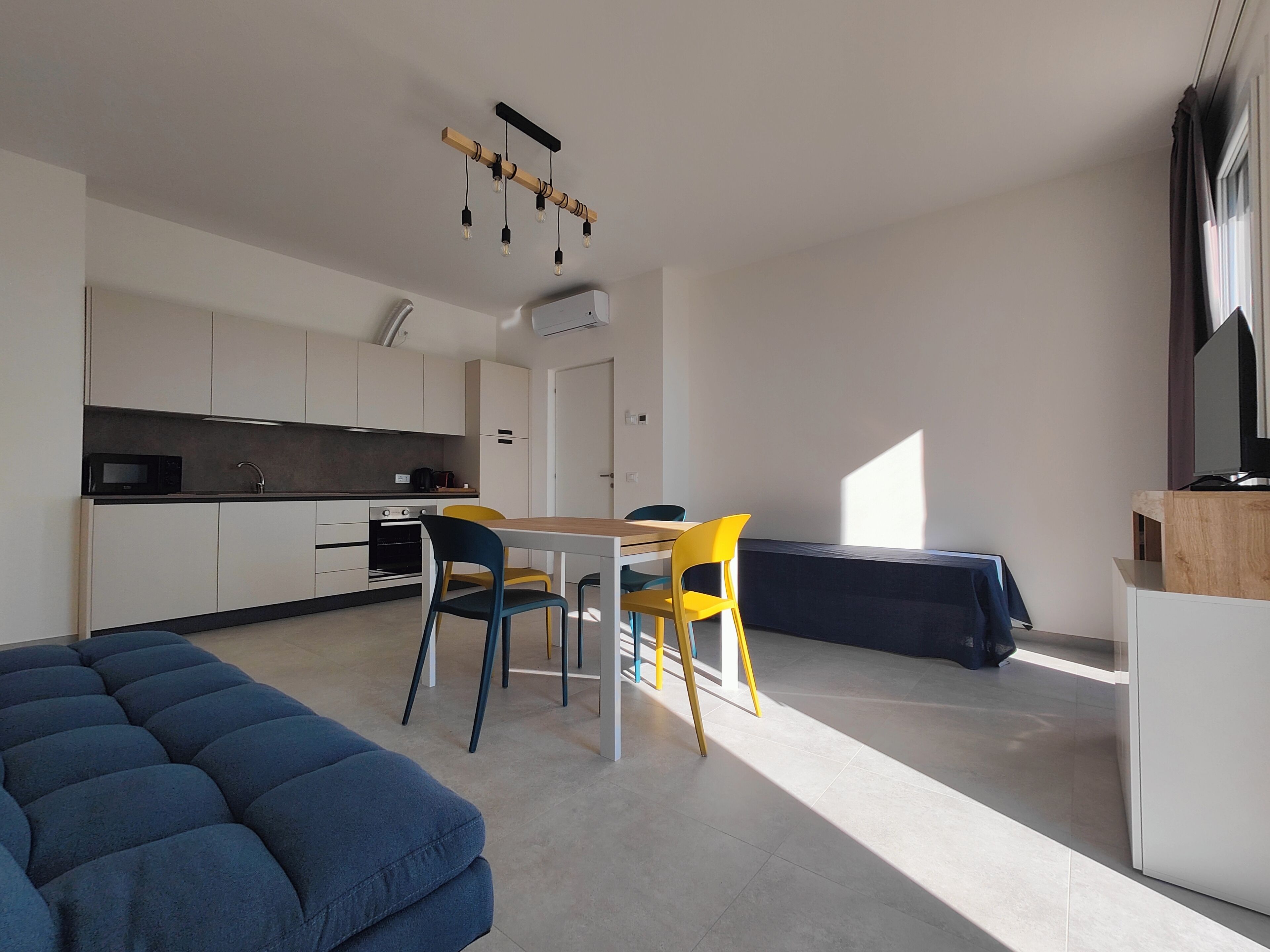 Dolce Mora | Private kitchen | Espresso maker, coffee/tea maker, electric kettle