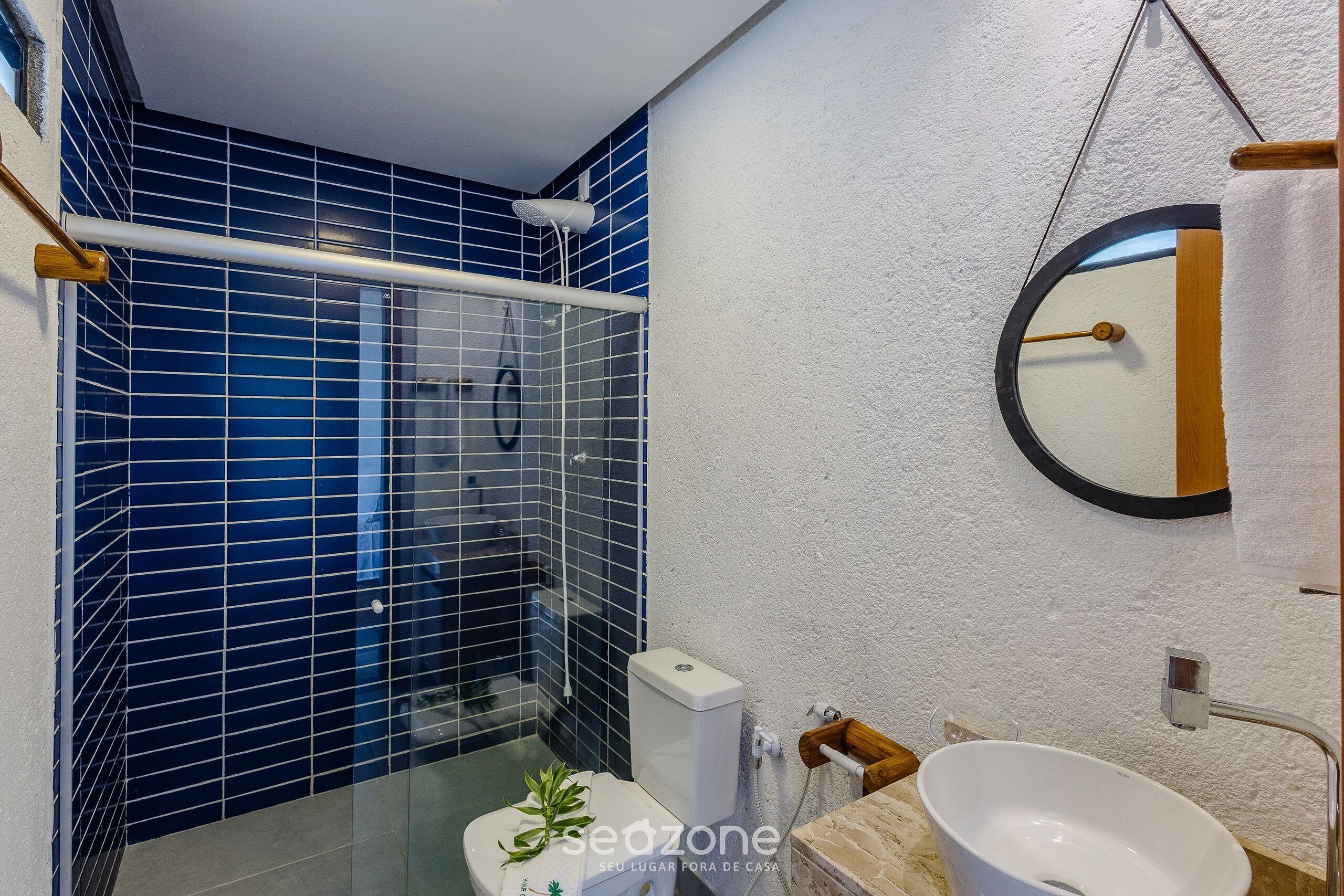 Basic Villa | Bathroom | Shower
