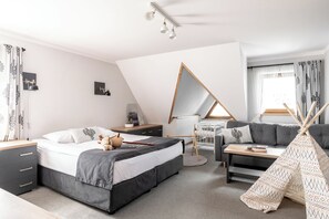 Premium Quadruple Room | Iron/ironing board, free WiFi - Nowe Izby (Szaflary)