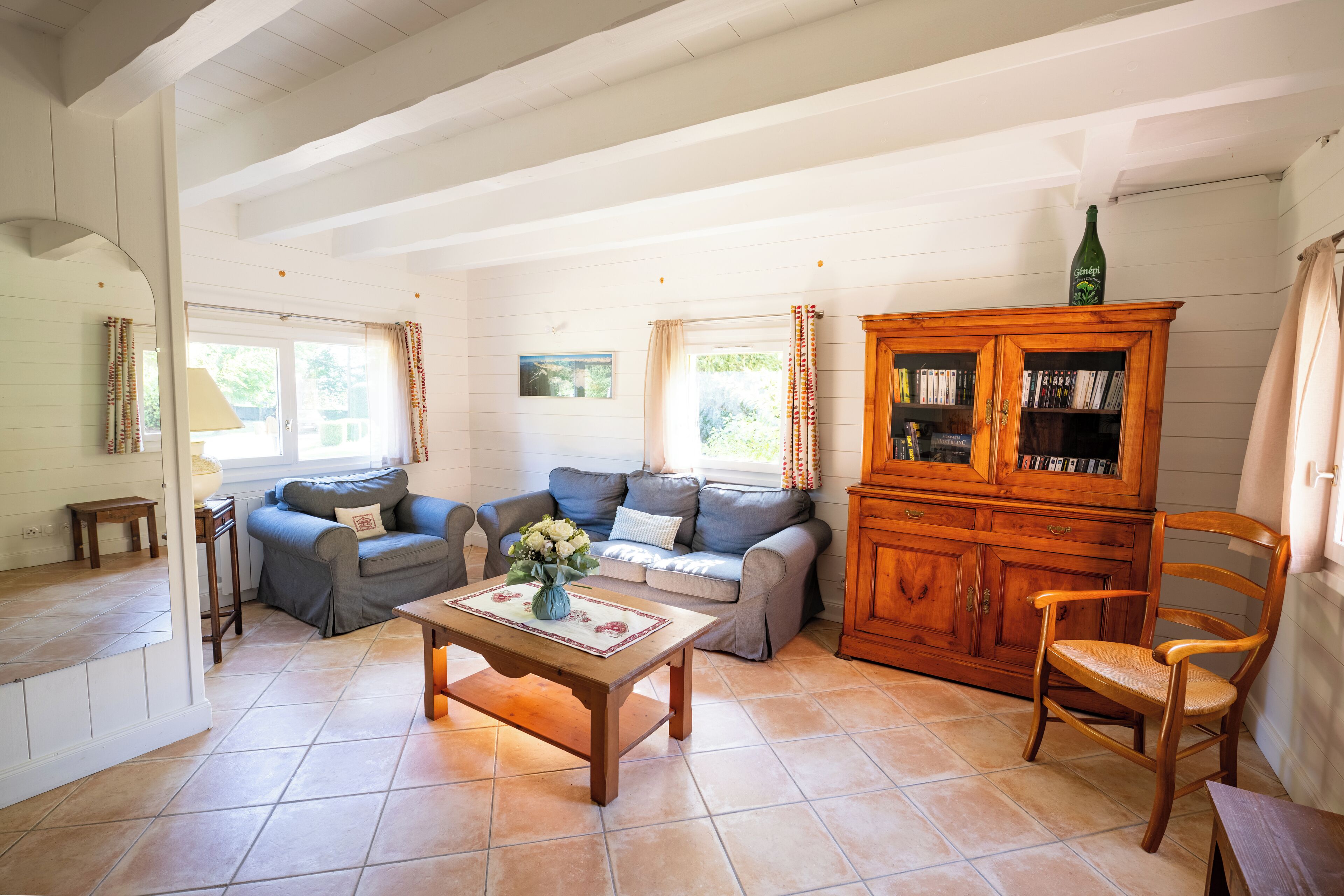 클래식 하우스, 정원 전망 | 거실 공간