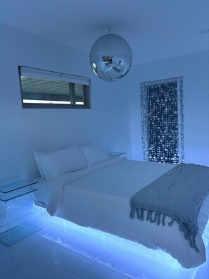 Wi-Fi、床單、方便輪椅出入