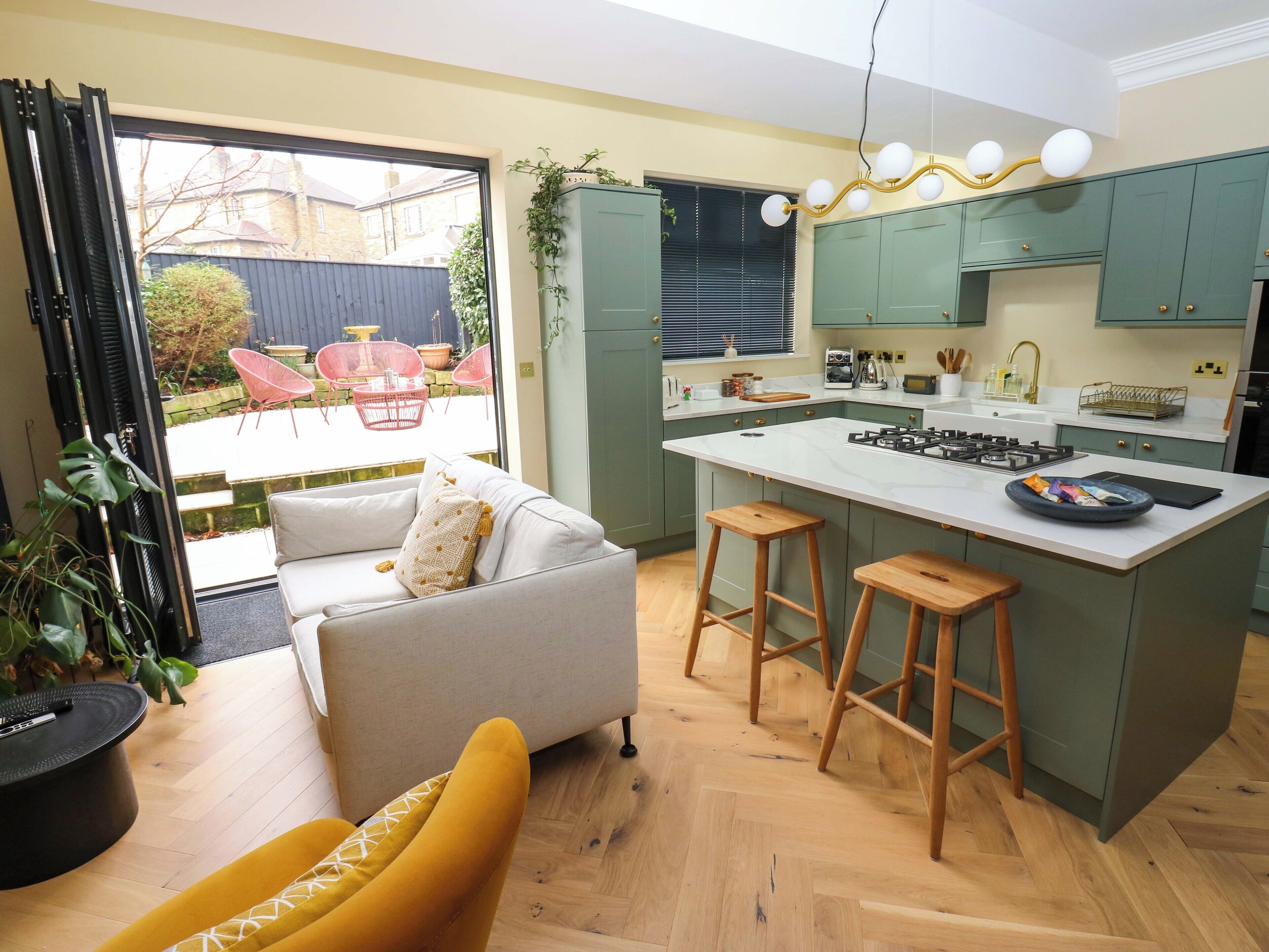 Cottage | Living area