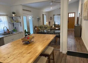 Dining - The 747 Oasis • Modern Comfort in New Braunfels (New Braunfels)