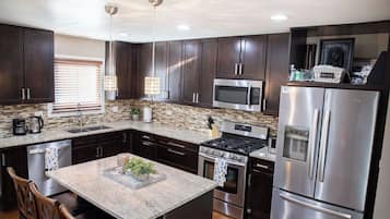 Fridge, microwave, oven, dishwasher