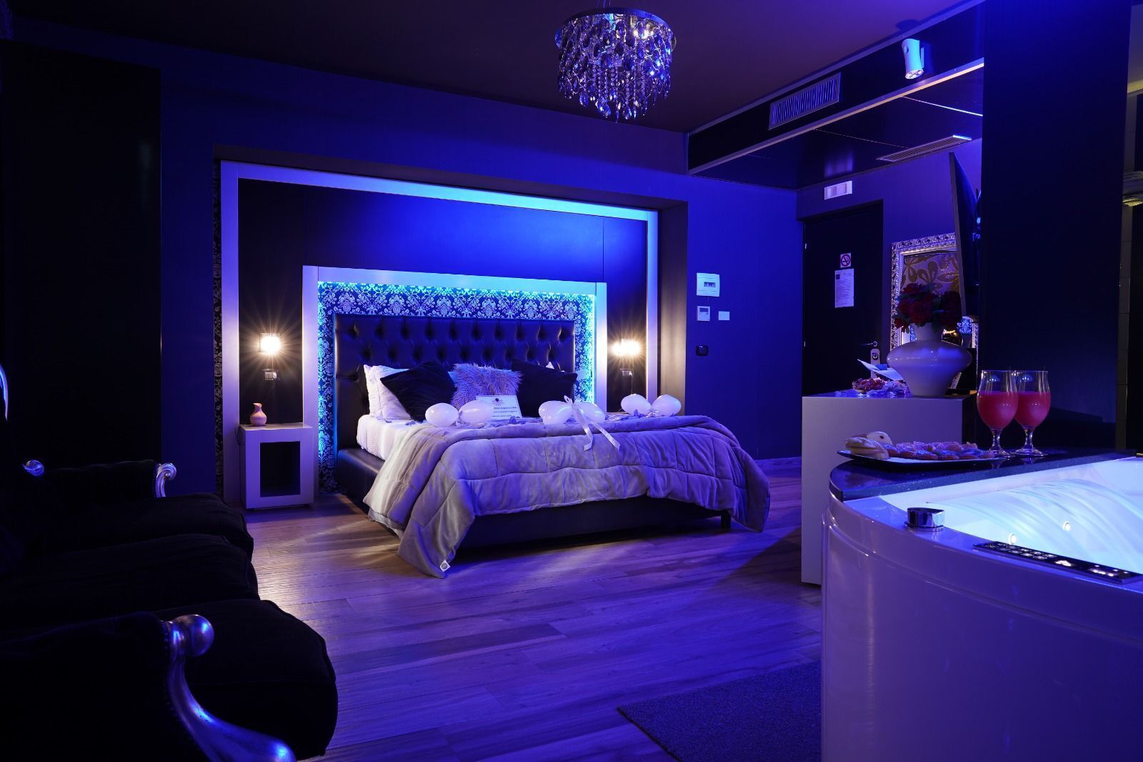 Junior Double Room, Balcony, City View | Free WiFi