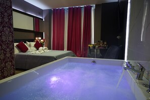 Luxury Double Room, Non Smoking, Private Bathroom | Free WiFi - HOTEL ANGIOINO & SPA (Naples)