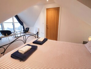 Casa de campo | 3 habitaciones, decoración personalizada y muebles diferentes 