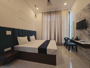 واي فاي وملاءات أسرّة