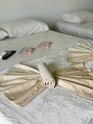 Wifi gratis y ropa de cama