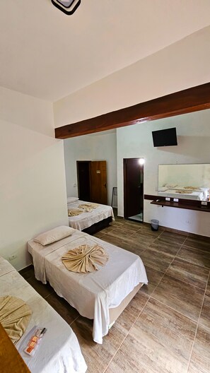 Superior Room | Free WiFi, bed sheets - Pousada Canto da Ribeira (Ubatuba)