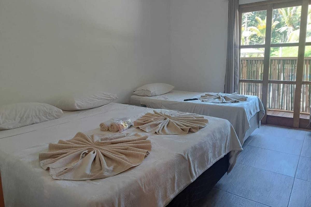 Habitación Confort | Wifi gratis y ropa de cama