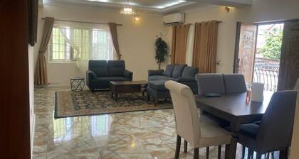 Luxury 3-bedroom, 3-bath furnished, WIFI, AC, 24/7 security, backup generator